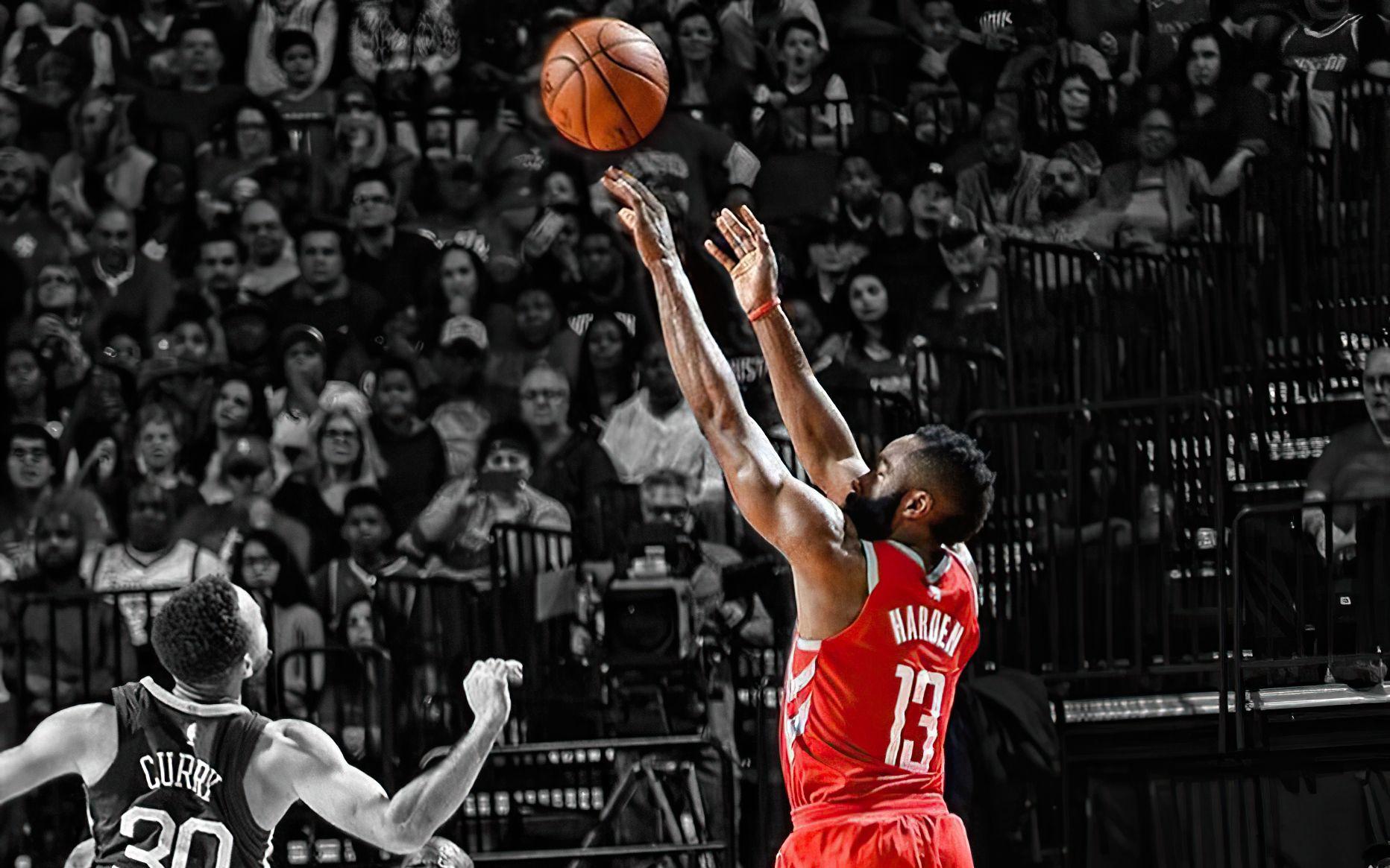 R.I.P.，佛罗伦萨小将理查德森的父亲、前NBA球星迈克尔-理查德森去世（前NBA球星迈克尔-理查德森辞世，佛罗伦萨小将理查德森痛失父亲）