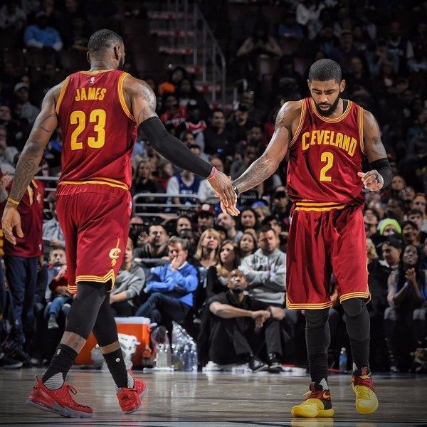 世体：巴萨否认了有意引进凯恩的报道，目前没和任何球员接触（世体：巴萨驳斥有意凯恩报道，称暂未与任何球员接触）